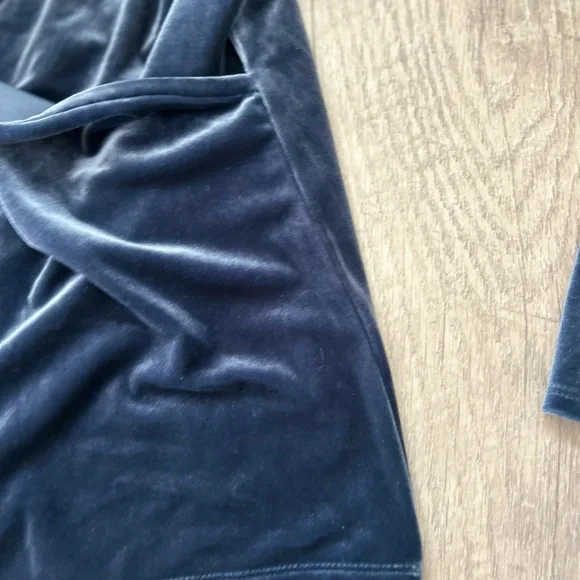 NWT J. Crew Mercantile Blue Velvet Wrap Front Top Sz Sm - Picture 6 of 9